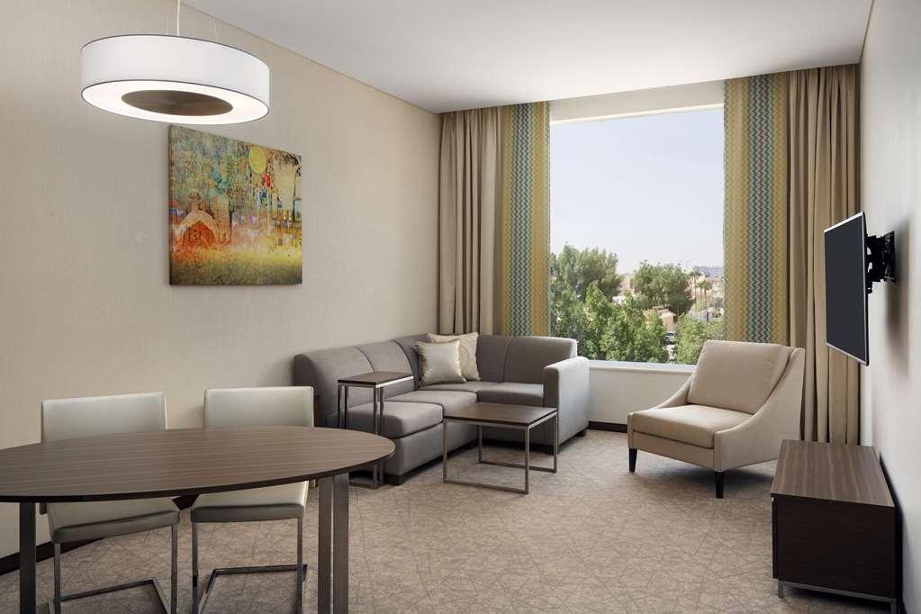 Hyatt Place Riyadh Sulaimania Rum bild